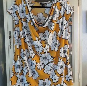 Lane Bryant Scoop Neck Blouse